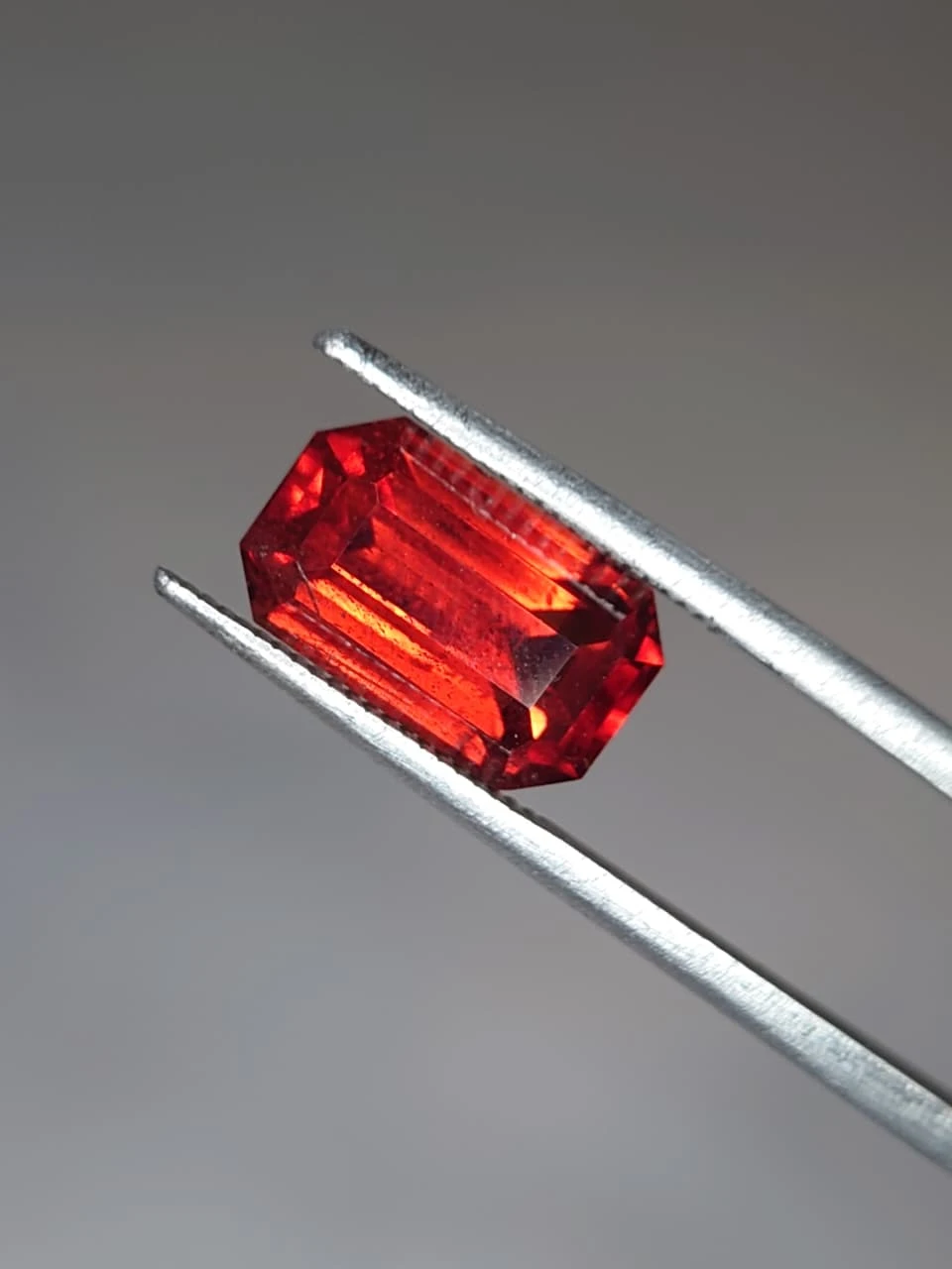 5.5ct Natural Malaya Garnet Emerald Faceted from Tanzania — view 4